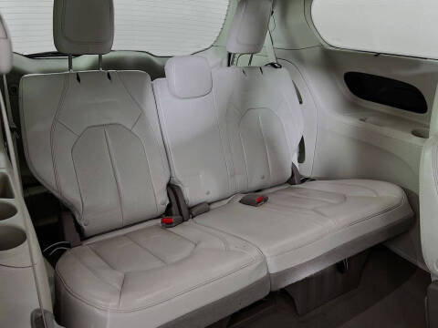 2020 Chrysler Pacifica Touring L Plus