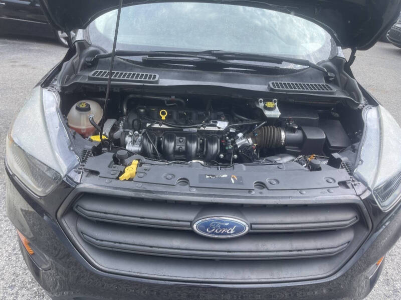 2019 Ford Escape S