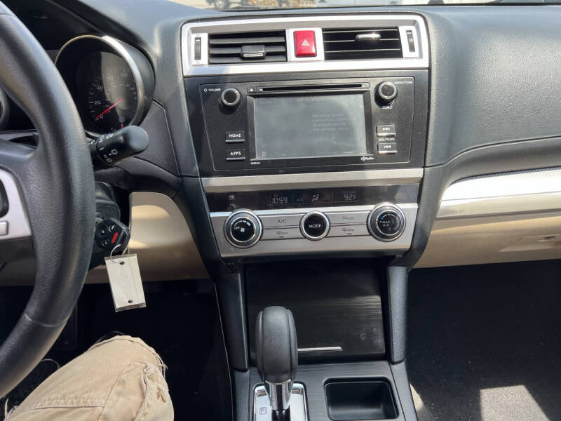 2017 Subaru Outback 2.5i