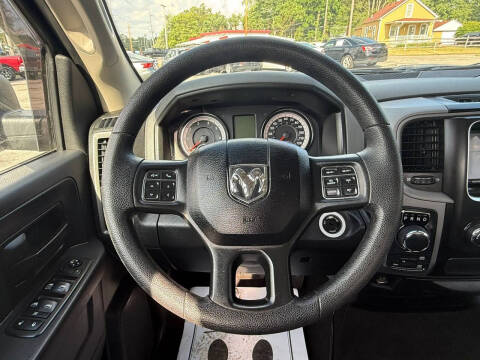 2017 RAM 1500 Express