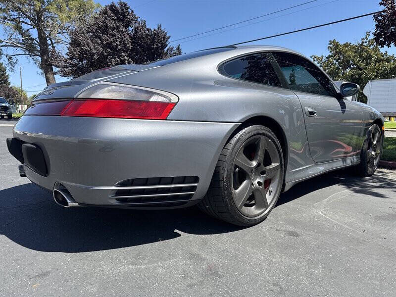 2003 Porsche 911 Carrera 4S
