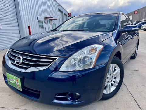 2012 Nissan Altima for sale at Hatimi Auto LLC in Buda TX