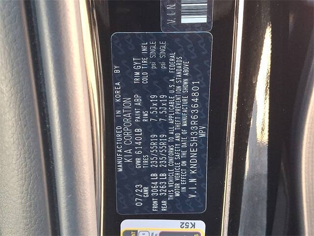 2024 Kia Carnival SX