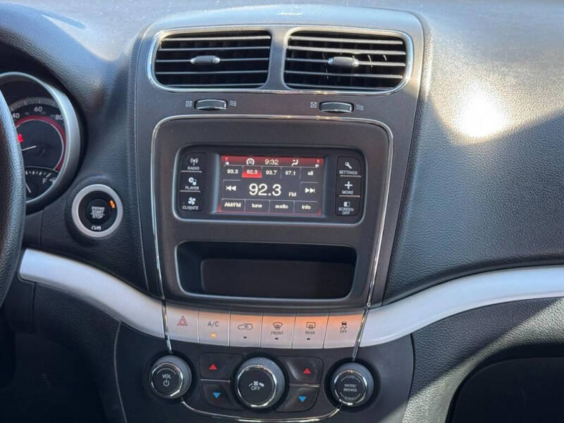 2020 Dodge Journey SE Value