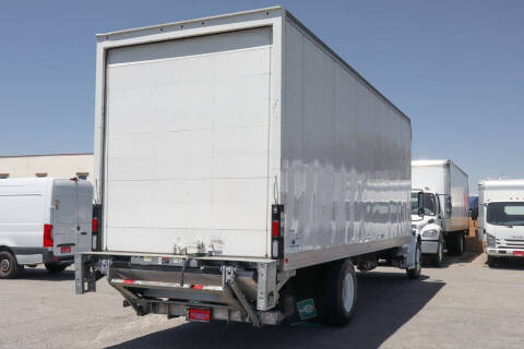 2023 Freightliner M2 106