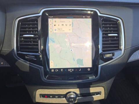 2023 Volvo XC90 Recharge T8 Ultimate Bright Theme 7P