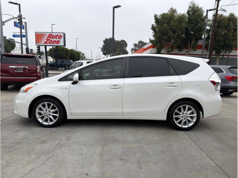 2013 Toyota Prius v