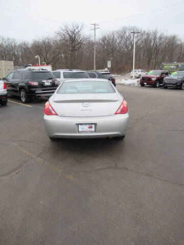 2005 Toyota Camry Solara SE