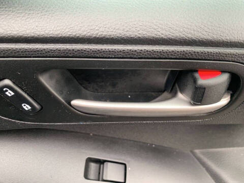 2012 Mazda MAZDA3 i Touring