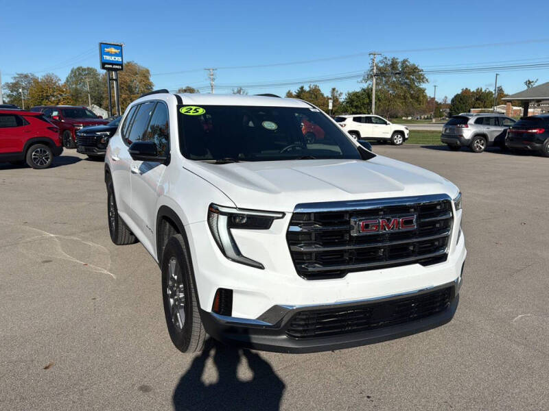 2025 GMC Acadia Elevation