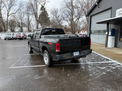 2004 Dodge Ram 1500 SLT