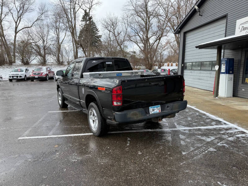2004 Dodge Ram 1500 SLT