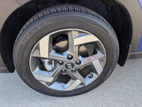 2024 Hyundai Venue SEL