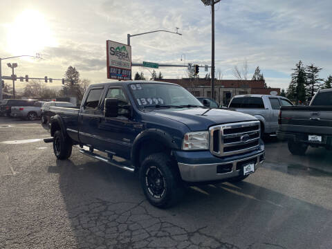 2005 Ford F-250 Super Duty for sale at SIERRA AUTO LLC in Salem OR