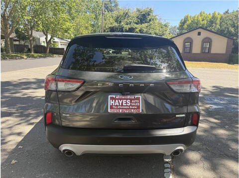 2020 Ford Escape SE