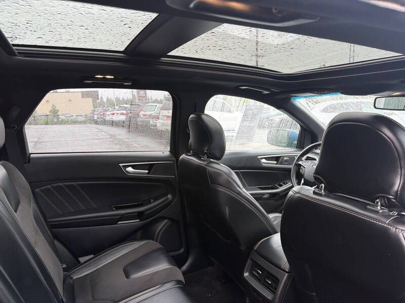 2019 Ford Edge ST