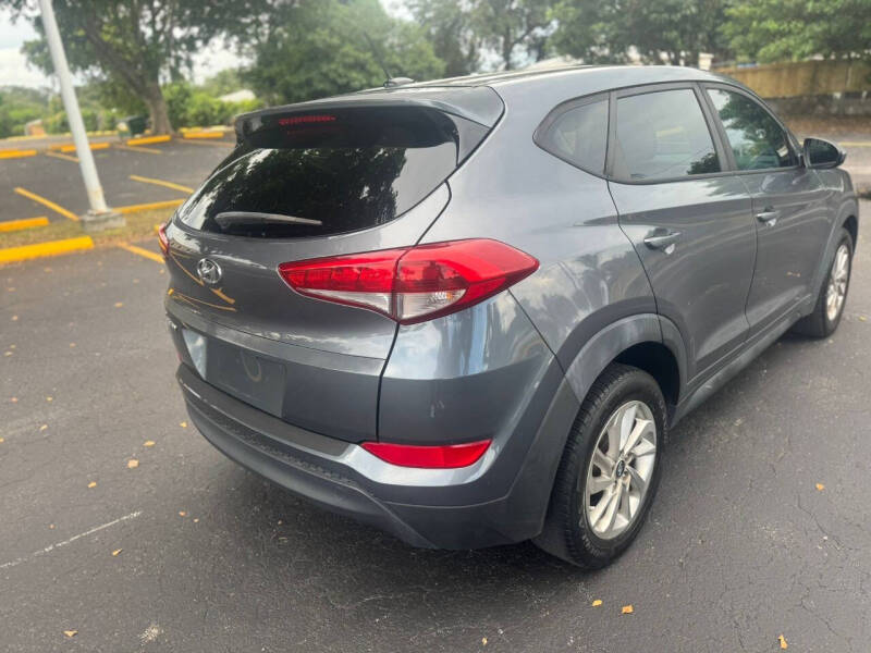 2017 Hyundai Tucson SE