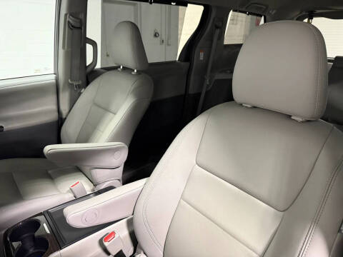 2018 Toyota Sienna