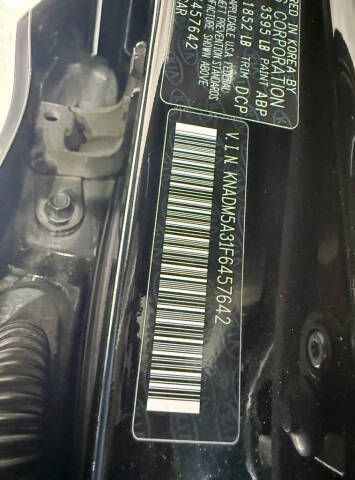 2015 Kia Rio 5-Door LX