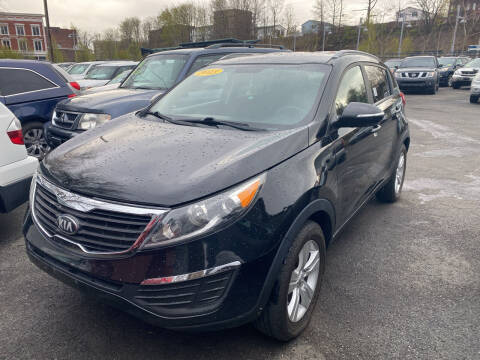 2013 Kia Sportage for sale at Reyes Auto Sales in Holyoke MA