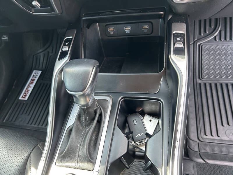 2022 Kia Sorento X-Line S