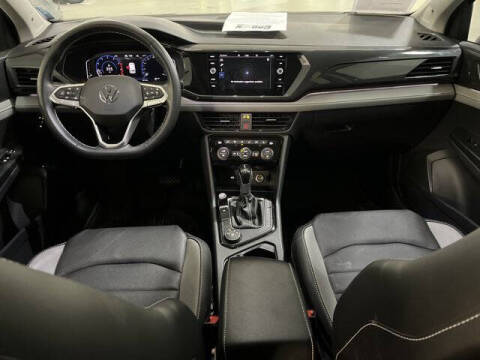 2023 Volkswagen Taos SEL 4Motion