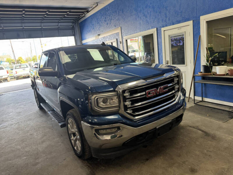 2017 GMC Sierra 1500 SLT