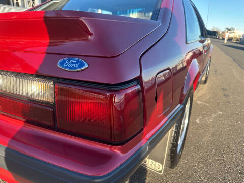 1990 Ford Mustang LX 5.0