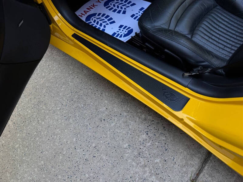 2004 Chevrolet Corvette