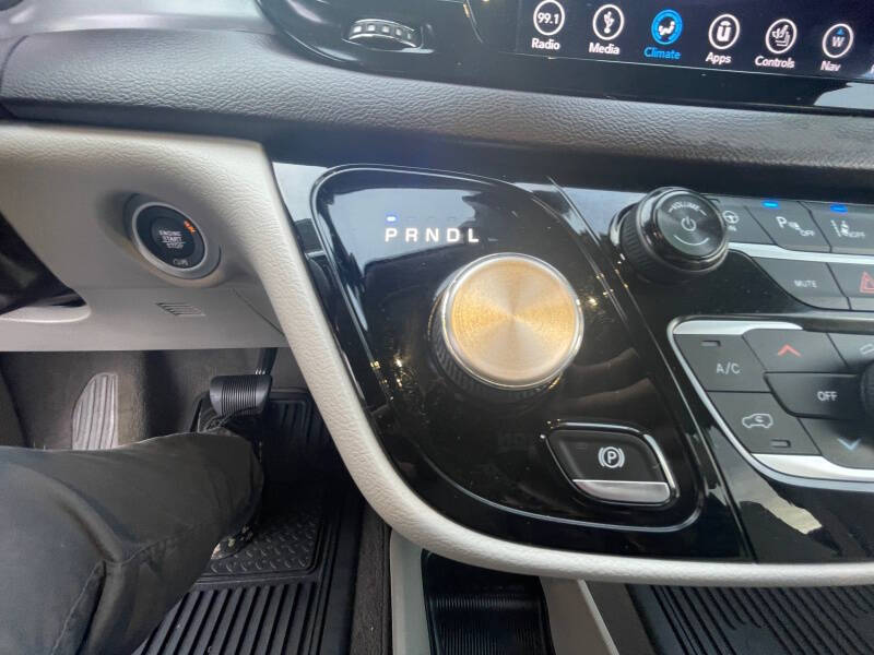 2019 Chrysler Pacifica Touring L Plus