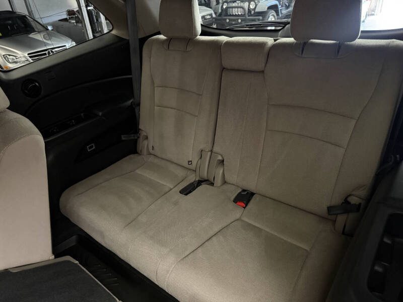 2016 Honda Pilot LX
