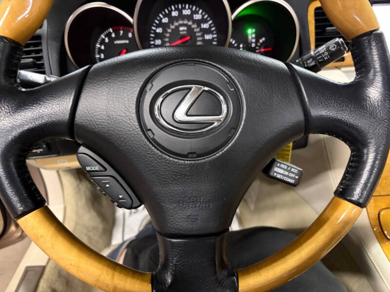 2002 Lexus SC 430