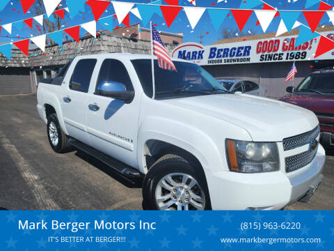 2008 Chevrolet Avalanche for sale at Mark Berger Motors Inc in Rockford IL