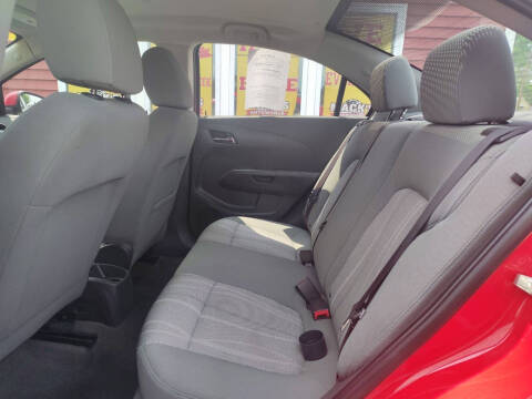2017 Chevrolet Sonic LT Auto