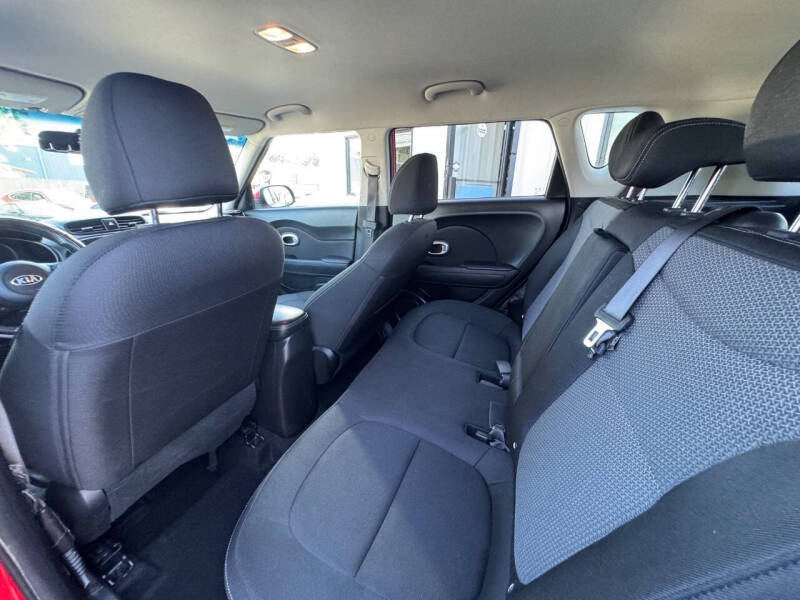 2018 Kia Soul +