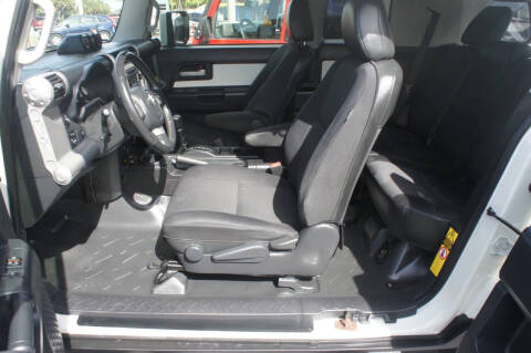 2012 Toyota FJ Cruiser