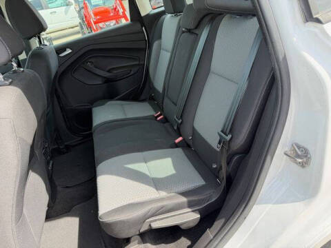2017 Ford C-MAX Hybrid SE