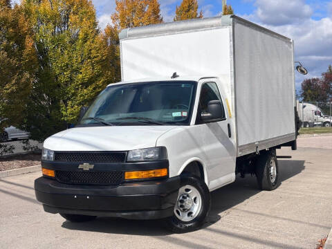 2020 Chevrolet Express 3500
