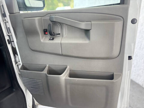 2018 GMC Savana LT 3500