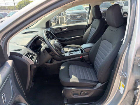 2023 Ford Edge SE