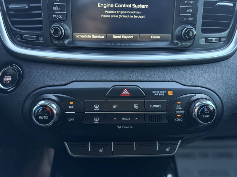 2016 Kia Sorento SX V6