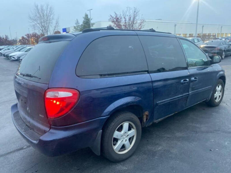 2006 Dodge Grand Caravan SXT
