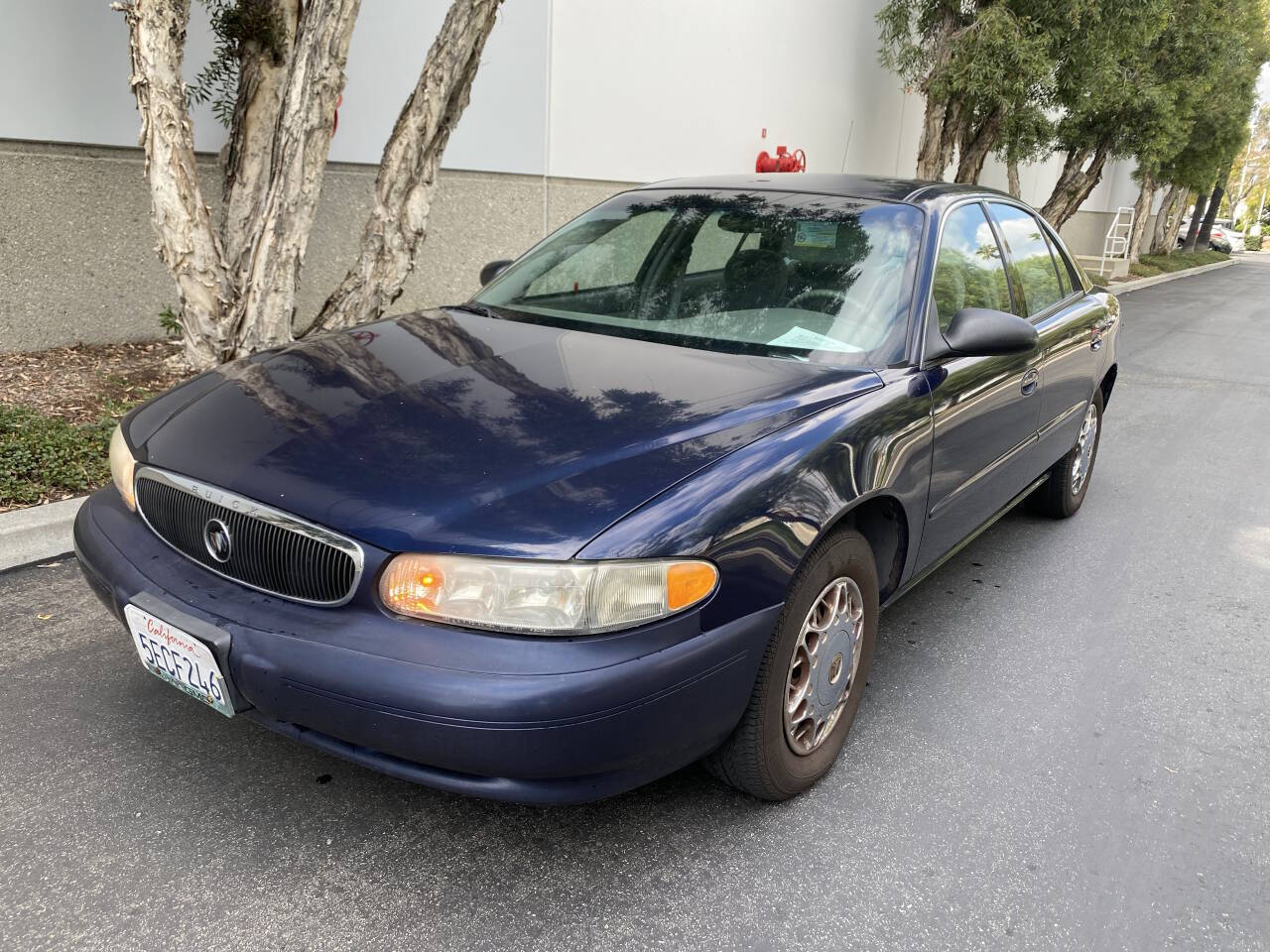 Dk. Blue 2003 Buick Century Base 4dr Sedan 1