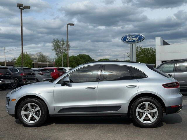 2017 Porsche Macan