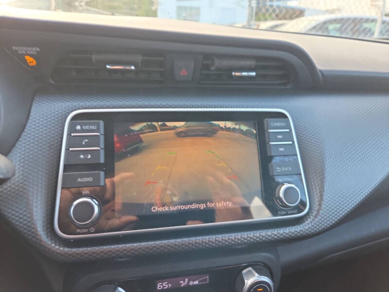 2019 Nissan Kicks SV