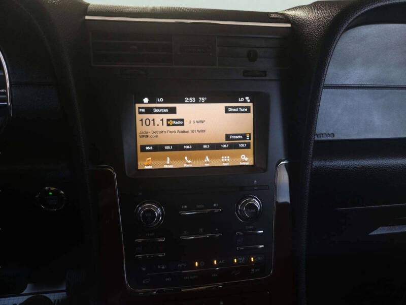 2017 Lincoln Navigator L Select