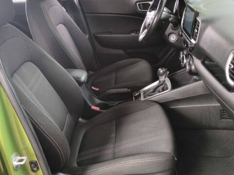 2020 Hyundai Venue SEL