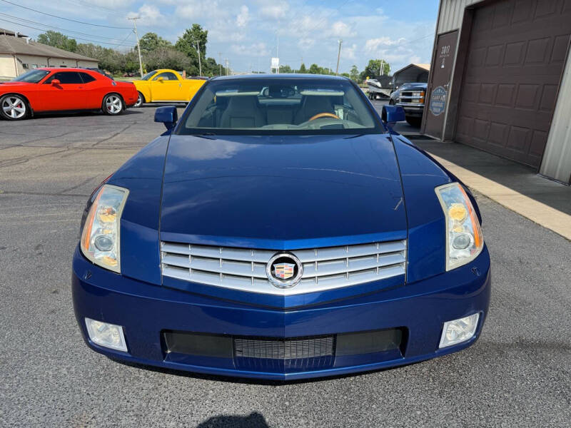 2005 Cadillac XLR
