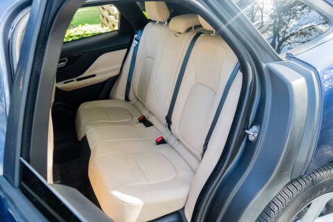 2017 Jaguar F-PACE 35t Premium