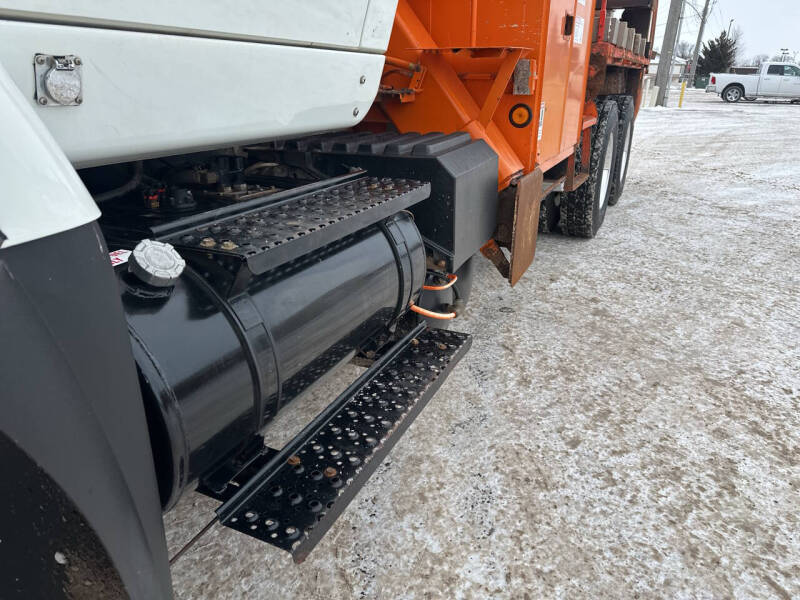 2009 International WorkStar 7600